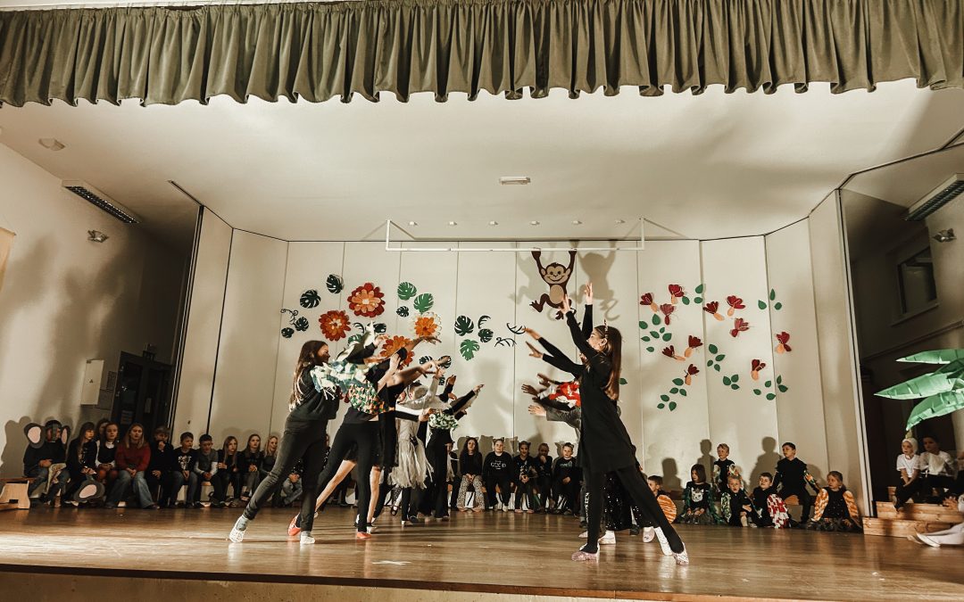 Kakadujeva novoletna pustolovščina